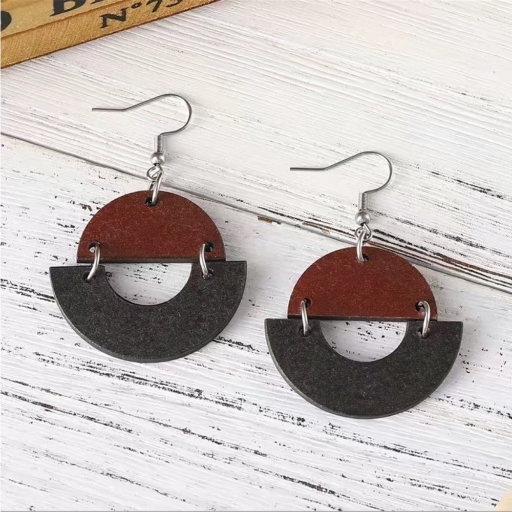 Two tone wooden hinged earrings-NWT